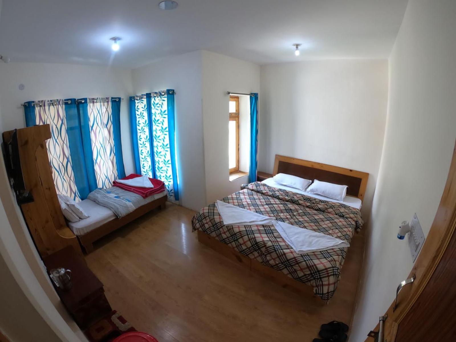 Lhachik Guest House Leh Zimmer foto