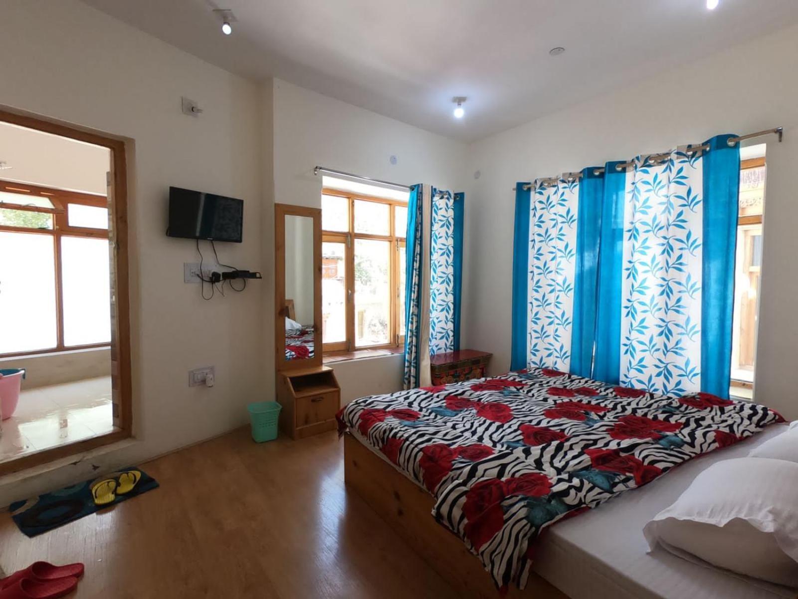 Lhachik Guest House Leh Zimmer foto