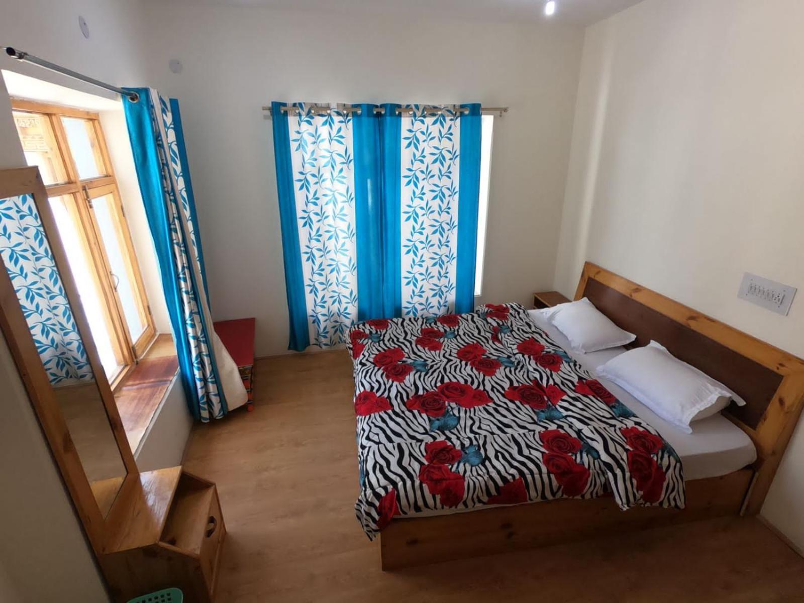 Lhachik Guest House Leh Zimmer foto